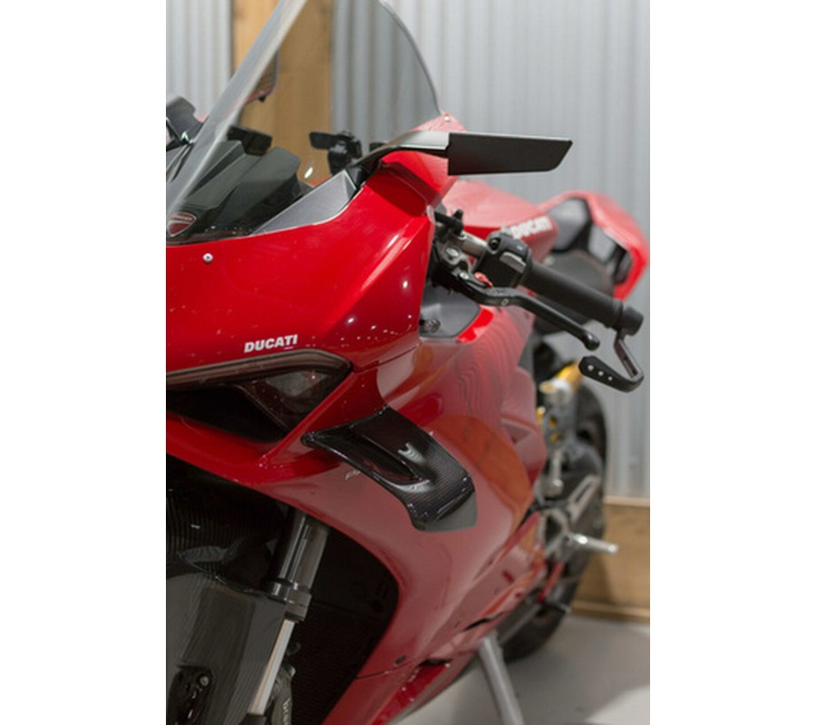 2025 Ducati Panigale V2