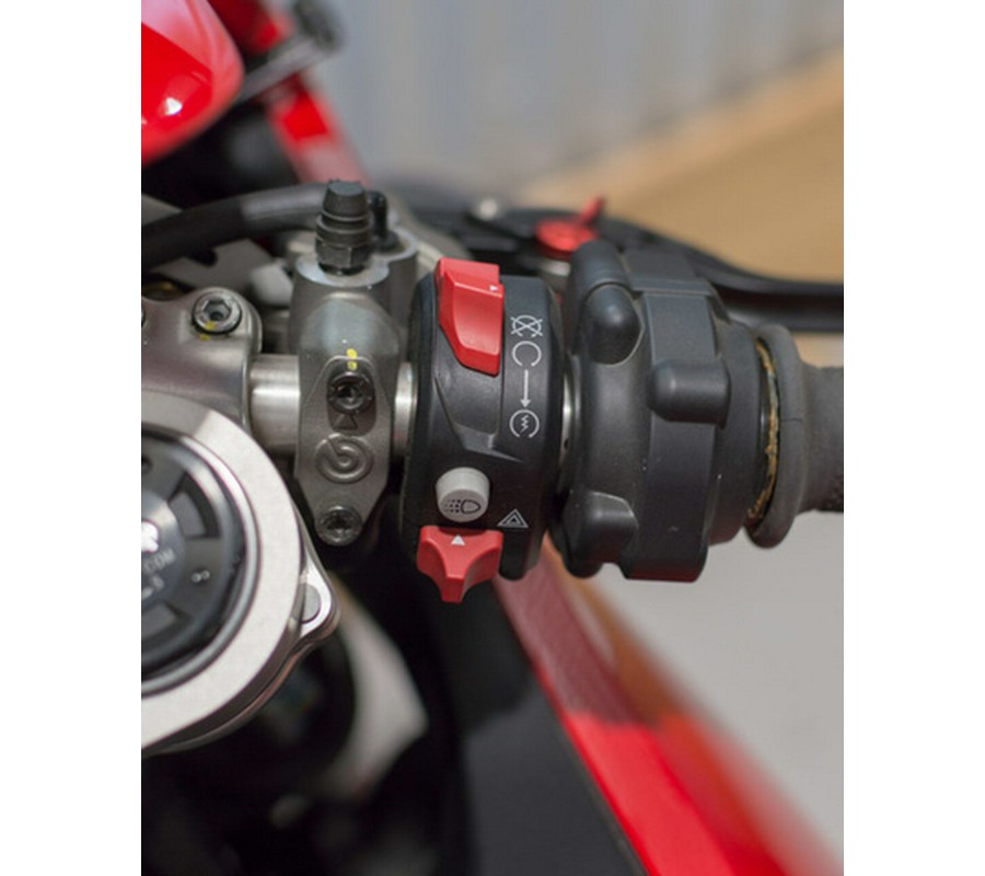 2025 Ducati Panigale V2