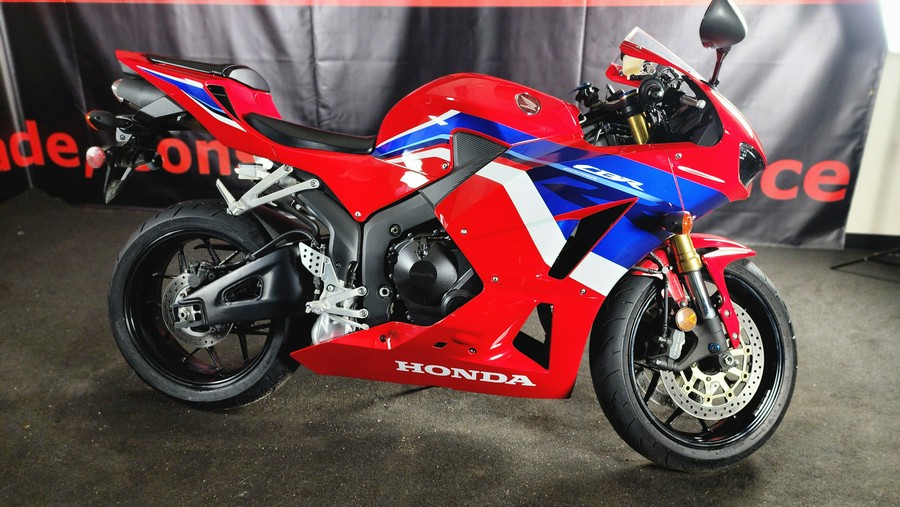 2023 HONDA CBR600RR - F900016