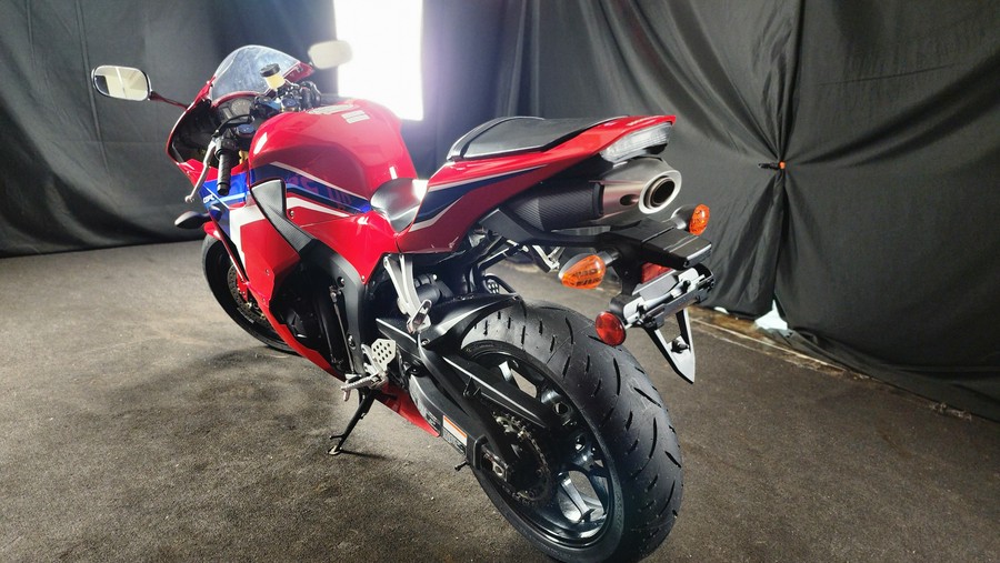 2023 HONDA CBR600RR - F900016
