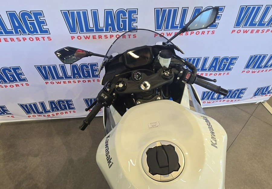 2025 Kawasaki Ninja ZX-6R