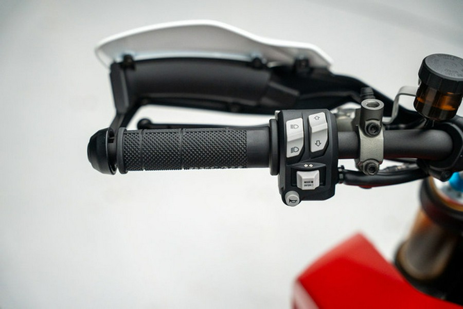 2023 Ducati Hypermotard 950 SP Livery