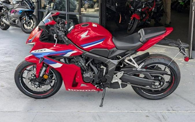 2025 Honda® CBR650R E-Clutch