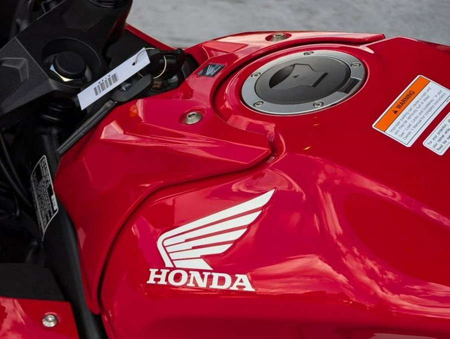 2025 Honda® CBR650R E-Clutch