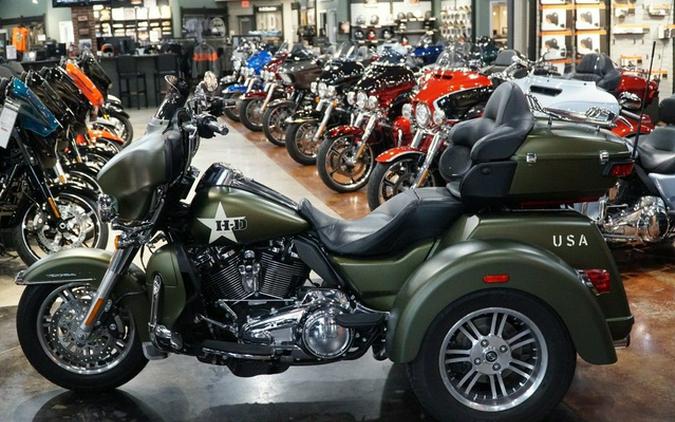 2022 Harley-Davidson Trike FLHTCUTG - Tri Glide Ultra