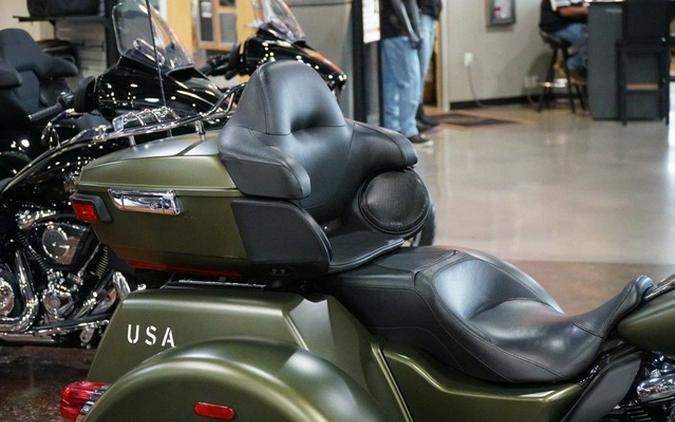 2022 Harley-Davidson Trike FLHTCUTG - Tri Glide Ultra