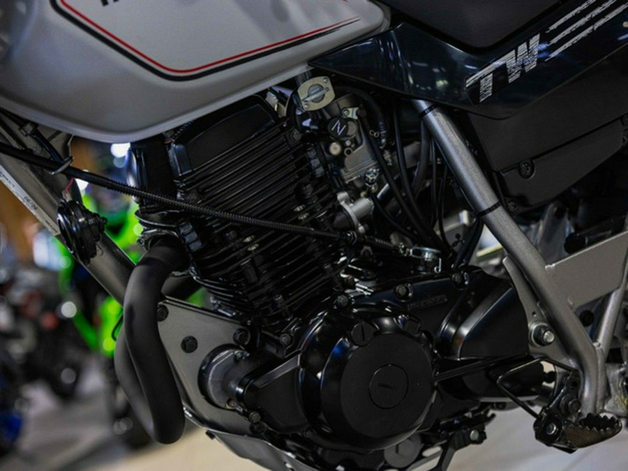 2027 Yamaha TW 200
