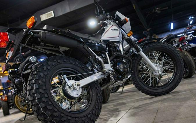 2027 Yamaha TW 200