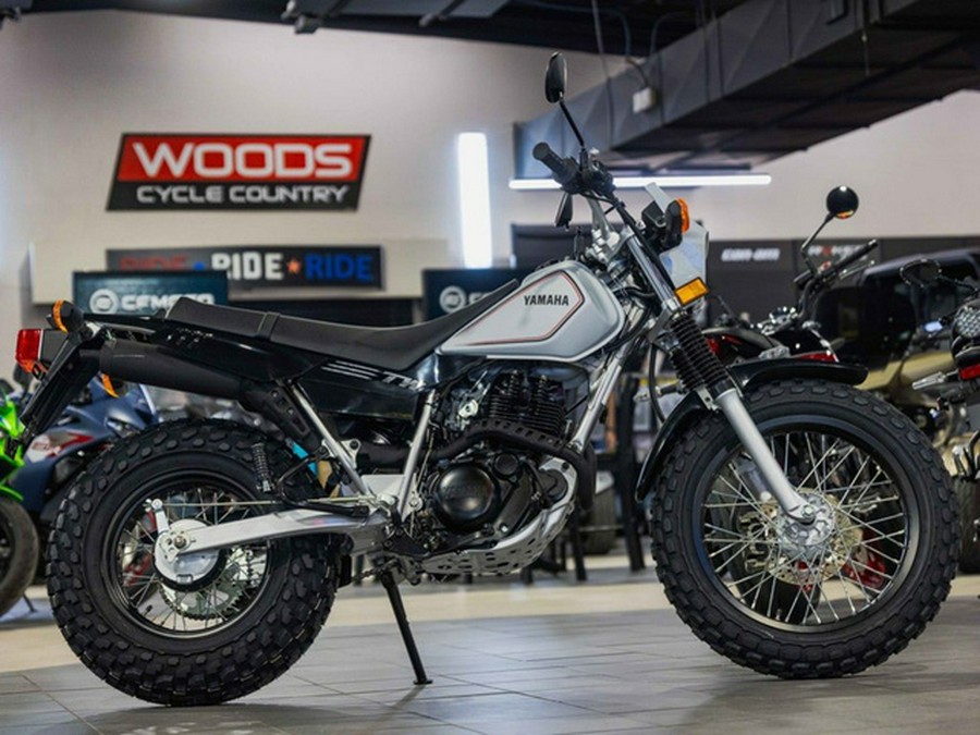 2027 Yamaha TW 200