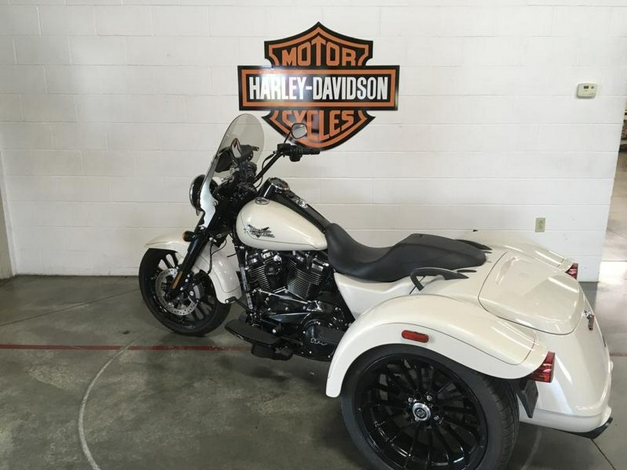 2023 Harley-Davidson® FLRT - Freewheeler®