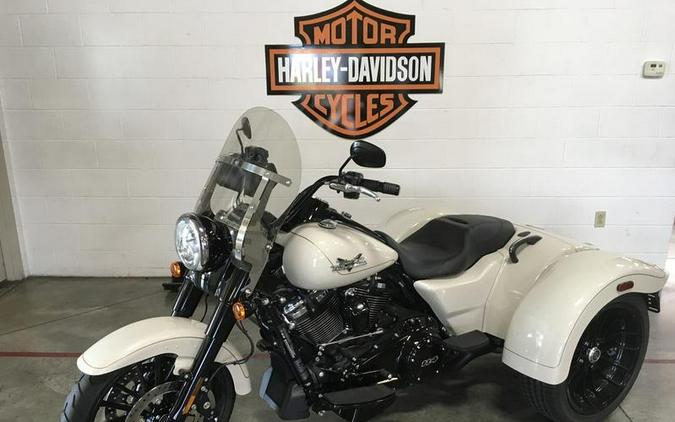 2023 Harley-Davidson® FLRT - Freewheeler®