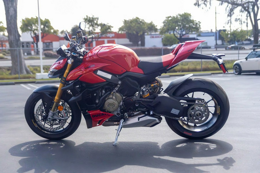 2025 Ducati SFV4S