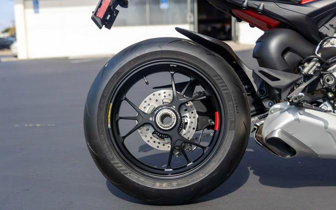 2025 Ducati SFV4S