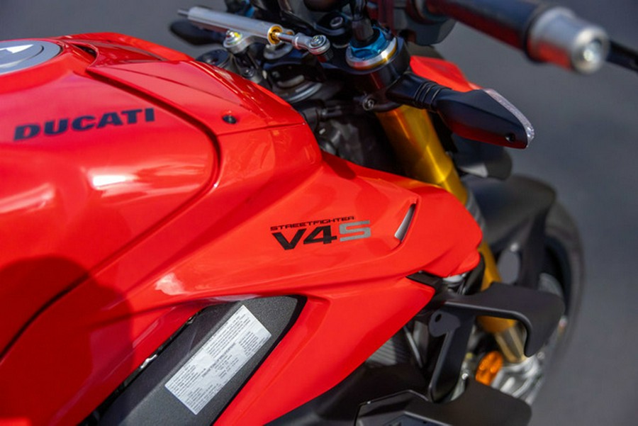 2025 Ducati SFV4S