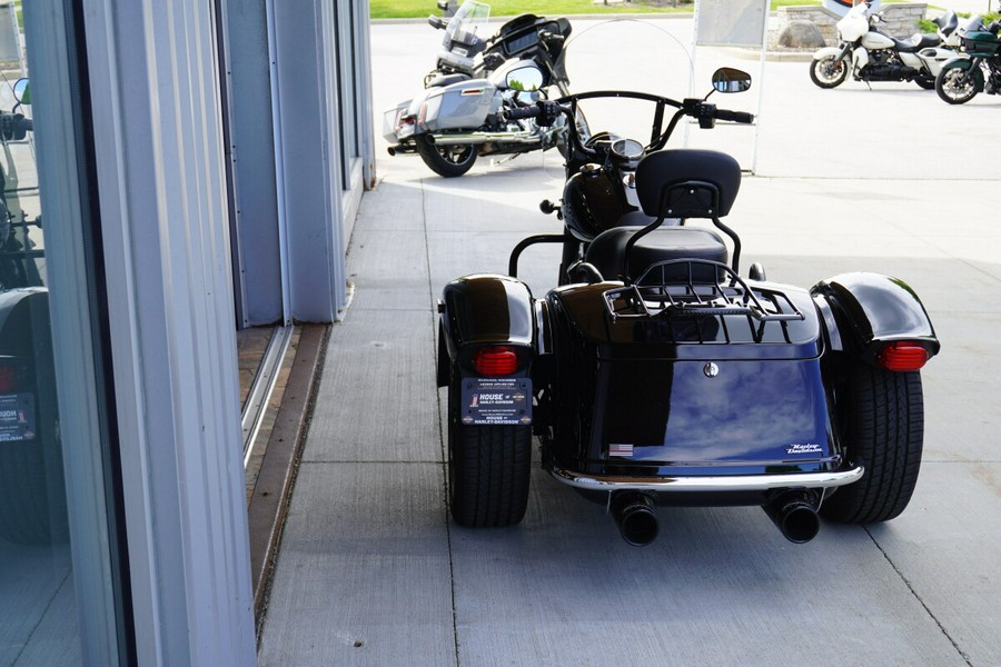 2024 Harley-Davidson® Freewheeler® Vivid Black