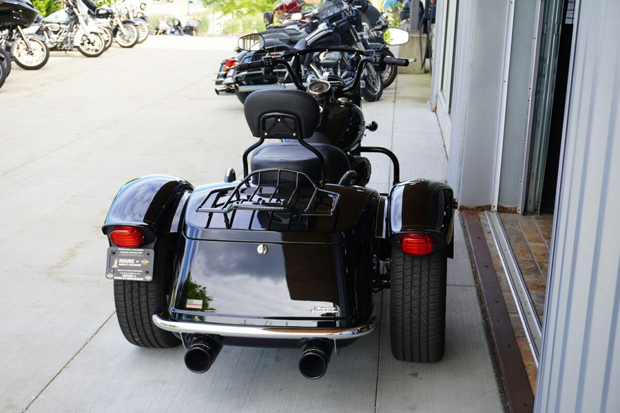 2024 Harley-Davidson® Freewheeler® Vivid Black