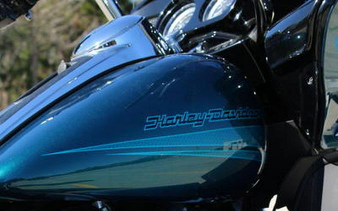 2020 Harley-Davidson® FLTRK - Road Glide® Limited