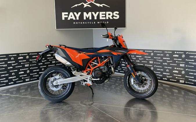 2026 KTM SMC 690 R - 42624M