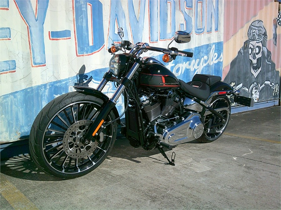 2024 Harley-Davidson Breakout