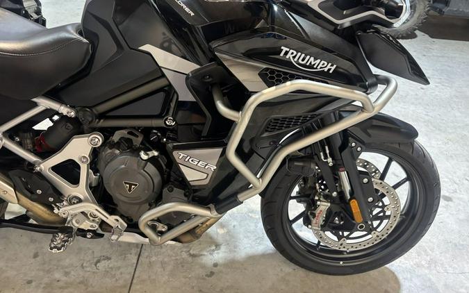 2024 Triumph Tiger 1200 GT Explorer Sapphire Black
