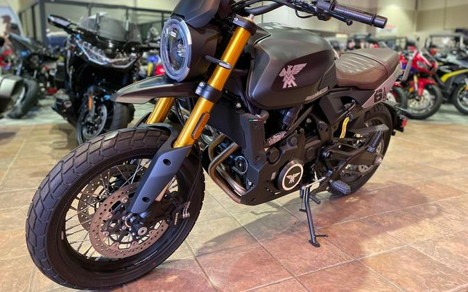 2023 Moto Morini® Seiemmezzo SCR