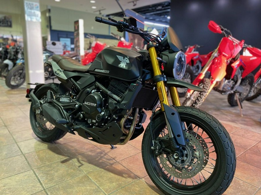 2023 Moto Morini® Seiemmezzo SCR