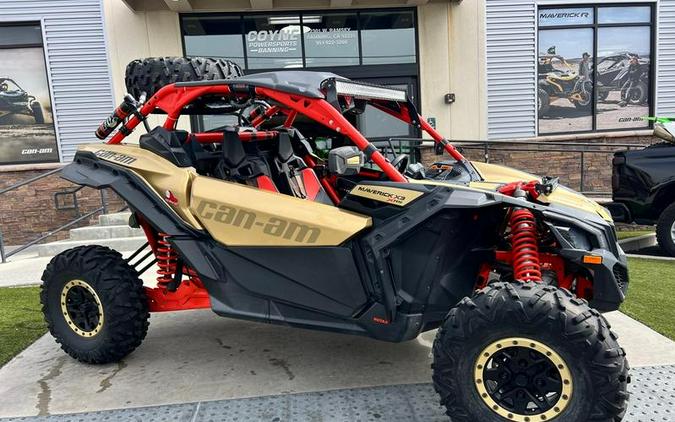 2018 Can-Am® Maverick™ X3 X™ RS TURBO R Gold & Can-Am Red