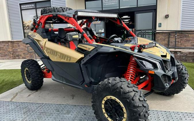 2018 Can-Am® Maverick™ X3 X™ RS TURBO R Gold & Can-Am Red