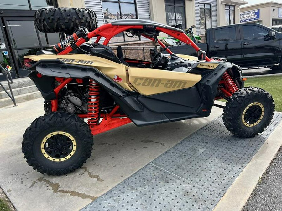 2018 Can-Am® Maverick™ X3 X™ RS TURBO R Gold & Can-Am Red