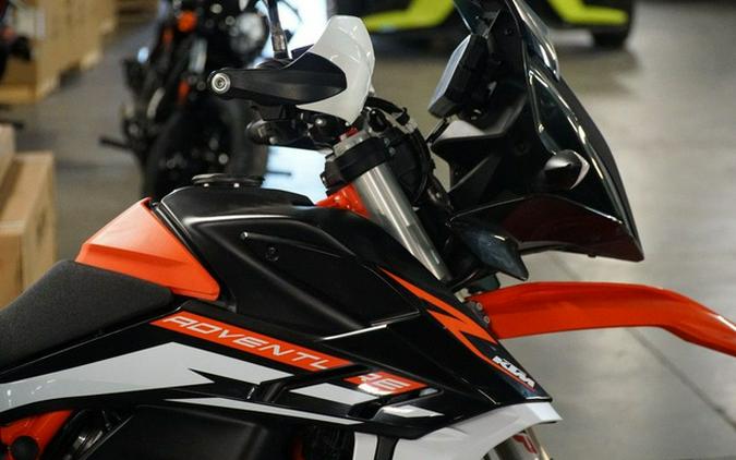 2022 KTM Adventure 890 R