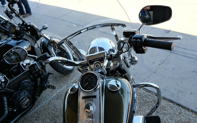 2018 HARLEY ROAD KING