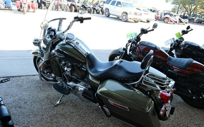 2018 HARLEY ROAD KING