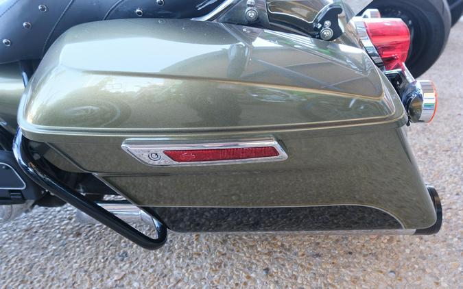 2018 HARLEY ROAD KING