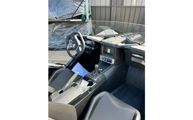 2025 Polaris SLINGSHOT SL MANUAL Jet Black