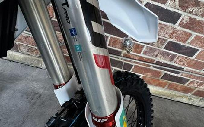 2026 Husqvarna® FC 450 FACTORY EDITION