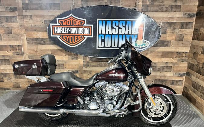 2011 Harley-Davidson Street Glide™ Base