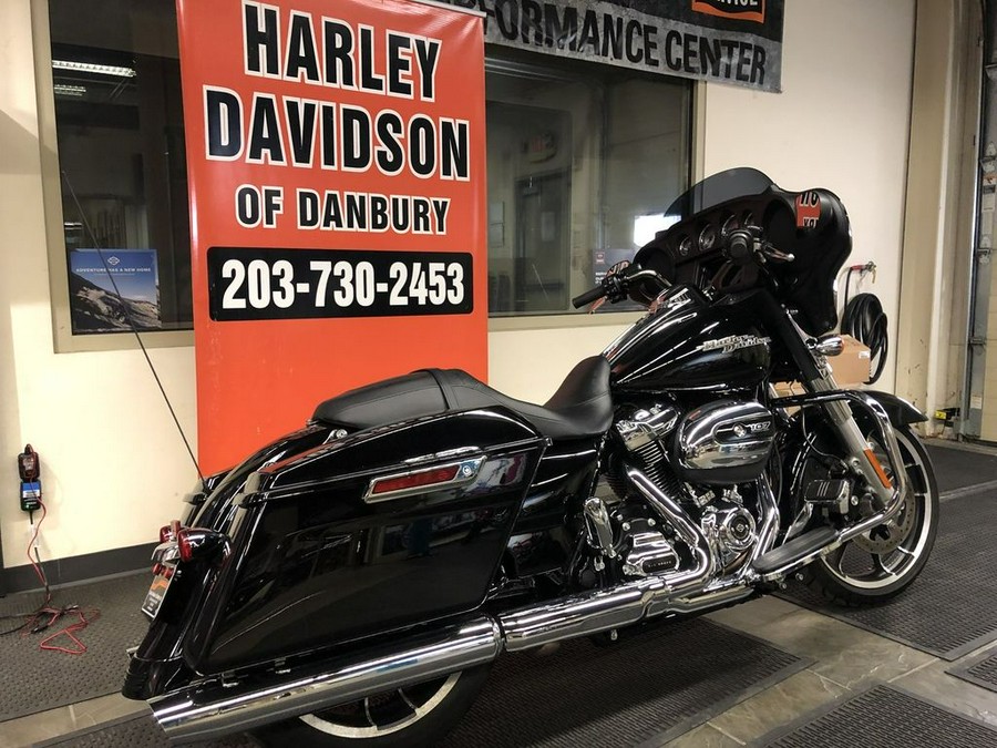 2020 Harley-Davidson® FLHX - Street Glide®