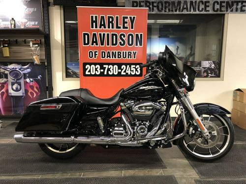 2020 Harley-Davidson® FLHX - Street Glide®