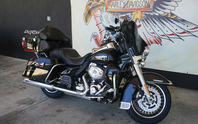 2011 Harley-Davidson Electra Glide Ultra Limited Vivid Black