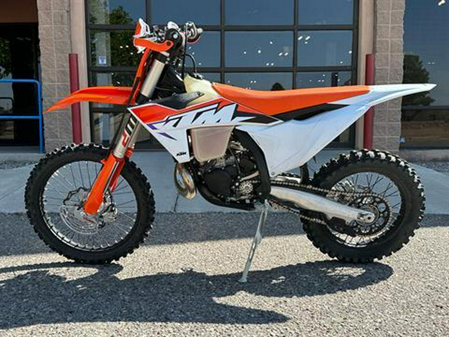 2023 KTM 300 XC