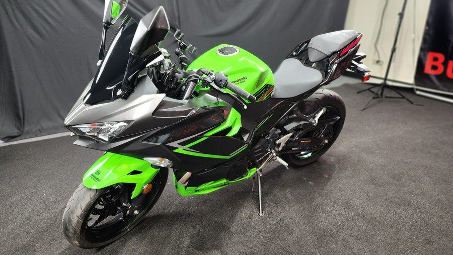 2023 Kawasaki NINJA 400