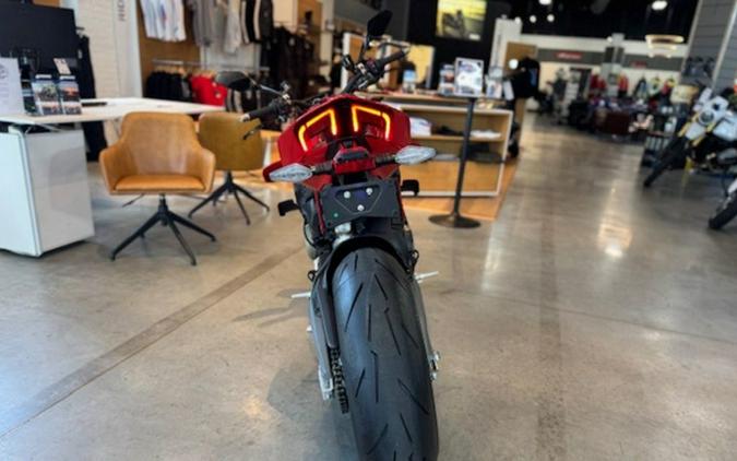 2025 Ducati Streetfighter V4