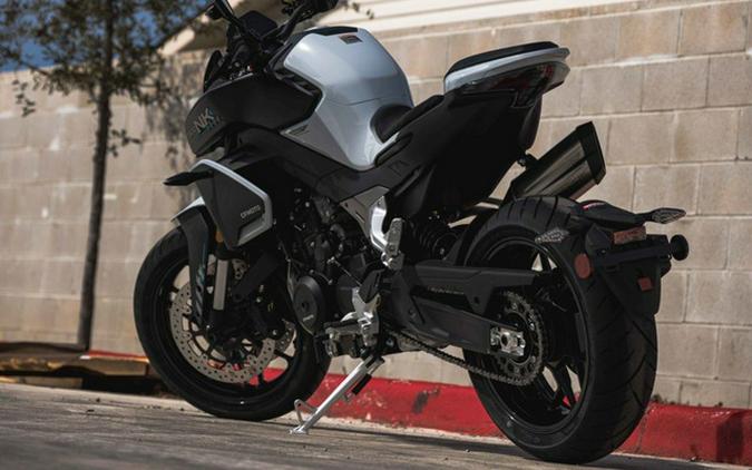 2026 CFMOTO NK 800