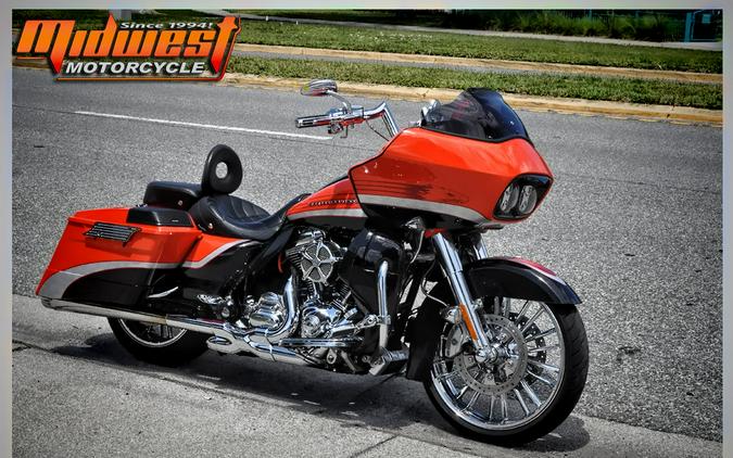 2009 Harley-Davidson® SCREAMIN' EAGLE CVO ROAD GLIDE