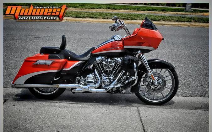 2009 Harley-Davidson® SCREAMIN' EAGLE CVO ROAD GLIDE