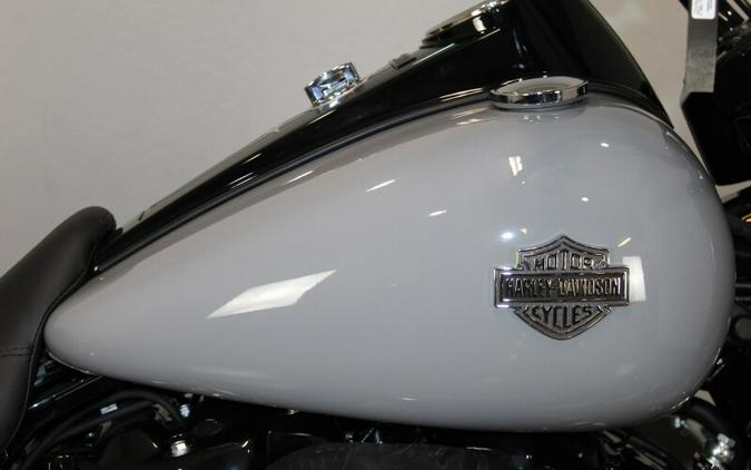 2024 Harley-Davidson Road King Special Billiard Gray