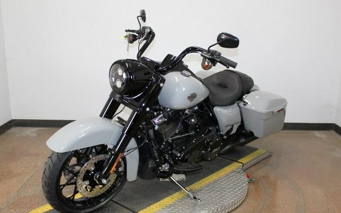 2024 Harley-Davidson Road King Special Billiard Gray