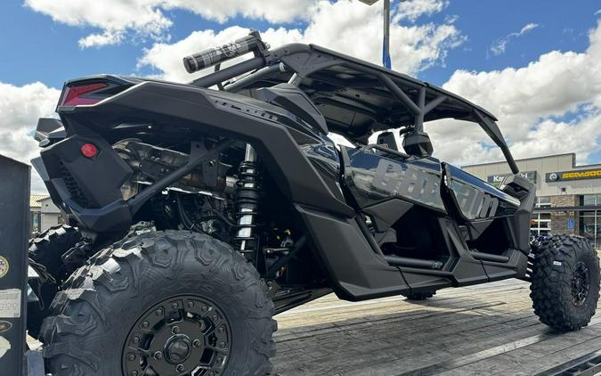 2024 Can-Am® Maverick X3 MAX X rs Turbo RR Triple Black