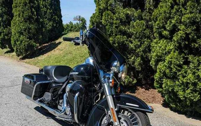 2011 Harley-Davidson® FLHTK - Electra Glide® Ultra Limited