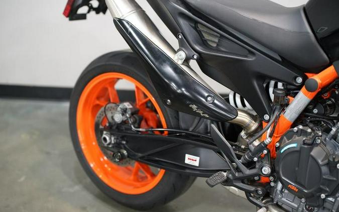 2022 KTM 890 Duke GP